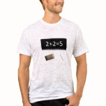 T-shirt Matemática 2+2=5