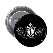 The Claddagh (White) Button