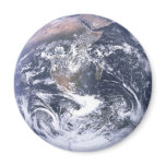 The Earth seen from Apollo 17 magnet