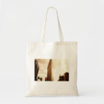 The Flatiron Building Tote Bags