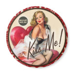 The Kitsch Bitsch : "Kiss Me" Valentine Pin-Up magnets