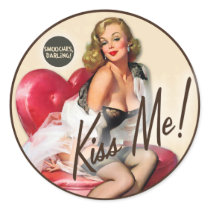 The Kitsch Bitsch : "Kiss Me" Valentine Pin-Up Round Stickers