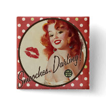 The Kitsch Bitsch: Smooches, Darling! Buttons