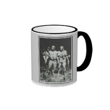 'Three Servicemen' Vietnam Memorial Mug