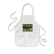 Three swallows singing Christmas carols Aprons