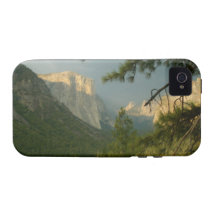Thunderstorm over Yosemite Valley Vibe iPhone 4 Cover