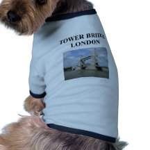 tower bridge ;ondon england pet tee