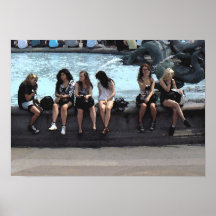 TRAFALGAR TOURISTS PRINT