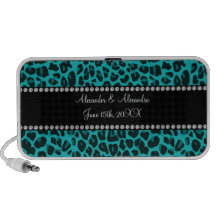 Turquoise leopard pattern wedding favors travelling speakers