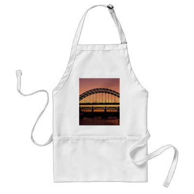 Tyne Bridge, Newcastle, England Aprons