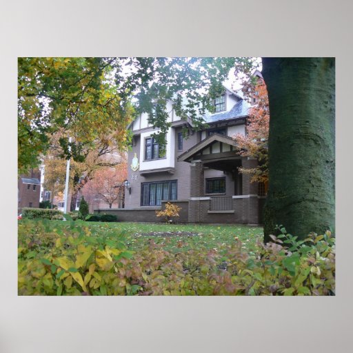 UI Fall scene print