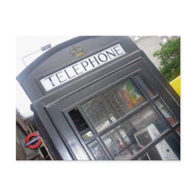 UK phone box Postcards by cardart