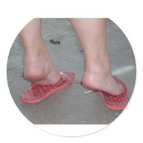 UNDER MY SOLES ROUND STICKERS