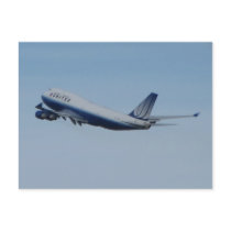 United 747 Taking Off