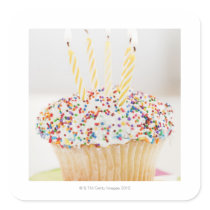 USA, New Jersey, Jersey City, Cupcake with Sticker