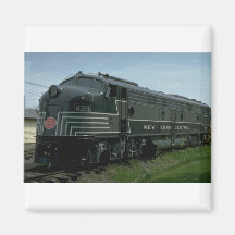 USA, New York Central EMD E8 passenger diesel Fridge Magnet