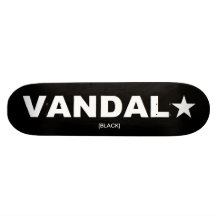 VANDAL★ Skateboard Generic (White on Black)
