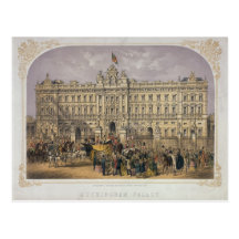 View of Buckingham Palace with a Crowd Outside Post Card