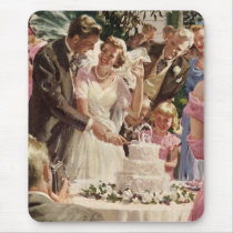Vintage Bride and Groom Cutting the Cake Mouse Pads