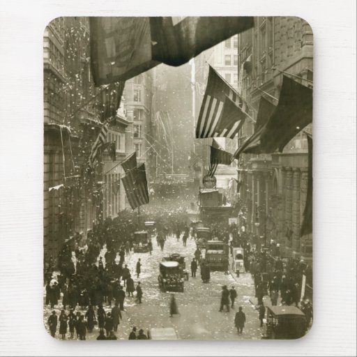 Wall Street Party, end of WW1, 1918 Mouse Pad