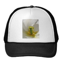 White tulip Heart Mesh Hat