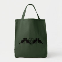 Wicca Magic Pentagram with Black Cat Familiar set Tote Bags