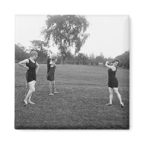 Women's 1920s Golf Fashion
