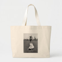 Women's Golf Fashion, 1910s Canvas Bags