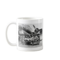 WW2 Aeroplane and Crew: 1940s Mugs
