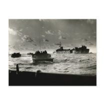 WWII US Marines assault Iwo Jima Post Cards