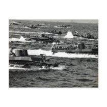WWII US Marines invade Iwo Jima
