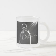 X-RAY SKELETON SINGING ON RETRO MIC - B&W MUG