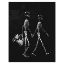 X-RAY VISION SKELETON COUPLE TRAVELING B&W