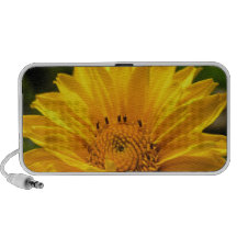 Yellow Daisy Doodle Speaker