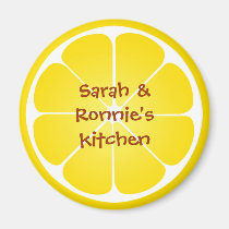 Yellow juicy lemon slice round magnet party favour magnets