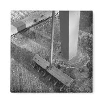 Zen Rake Magnet