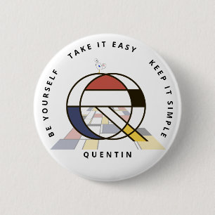 Сaptivating Neoplasticism Art Monogram. Letter Q 6 Cm Round Badge