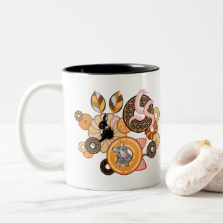 動物とドーナッツ（リメイク）／Animal and doughnut (Remake) Two-Tone Coffee Mug