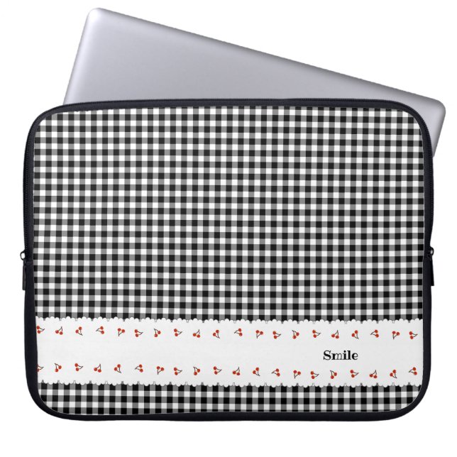 名前 カスタマイズ チェリー　チェック　ブラック ラップトップスリーブ LAPTOP SLEEVE (Front)