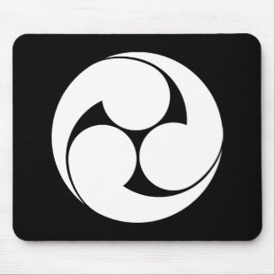 左三つ巴（地抜き） MOUSE MAT
