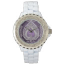 Search for newlywed gifts For her