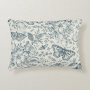 Search for moth cushions Luna