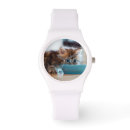 Search for focus watches Focus on foreground