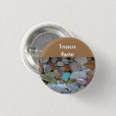 Search for treasure badges Colourful