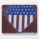 Search for heart shaped mouse mats Red