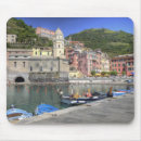Search for town mouse mats Building