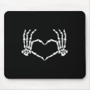 Search for hand tricks mouse mats Skull