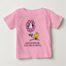 Search for spring baby shirts Snoopy