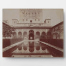 Search for des plaques Photograph