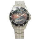Search for lighthouse watches Ocean